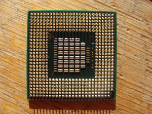 Процессор Intel Celeron M 430 (socket M / mpga478) частота 1, 73ггц, 1mБ кэш - <ro>Изображение</ro><ru>Изображение</ru> #2, <ru>Объявление</ru> #1679818