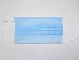 Медицинская маска трехслойная от 2, 5 за штуку. Маска мельтблаун