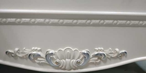 Белая с патиной витрина Коко Шанель NEW с подсветкой - <ro>Изображение</ro><ru>Изображение</ru> #1, <ru>Объявление</ru> #1701614