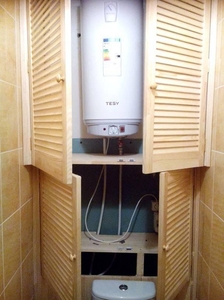 шкаф в туалет с закрытыем стояковых труб  - <ro>Изображение</ro><ru>Изображение</ru> #2, <ru>Объявление</ru> #1511173