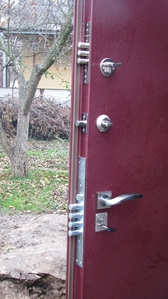 Входные металлические двери  оконные решетки - <ro>Изображение</ro><ru>Изображение</ru> #3, <ru>Объявление</ru> #1716826