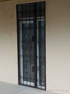 Входные металлические двери  оконные решетки - <ro>Изображение</ro><ru>Изображение</ru> #6, <ru>Объявление</ru> #1716826