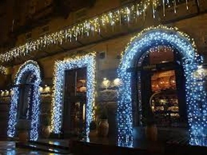 Новогодняя праздничная подсветка домов, монтаж гирлянд  - <ro>Изображение</ro><ru>Изображение</ru> #3, <ru>Объявление</ru> #1718267