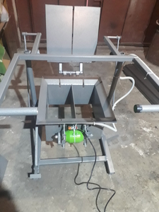 #Вибростанок для монолитных (цельных) блоков