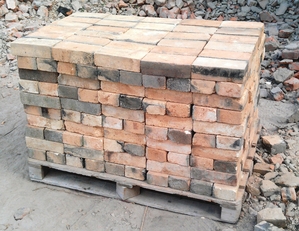 Цегла вогнетривка (шамотна)