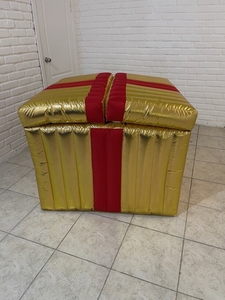 Коробка золотая сценическая декорация - <ro>Изображение</ro><ru>Изображение</ru> #1, <ru>Объявление</ru> #1729364