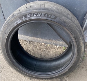 Автомобільна шина Michelin б/в - <ro>Изображение</ro><ru>Изображение</ru> #1, <ru>Объявление</ru> #1737574