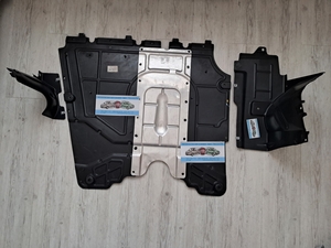 Защита моторного отсека от грязи Fiat Doblo Фиат Добло Original  #1362833