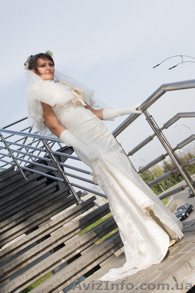 Свадебное платье\"Slanоvskiy\" накидка(лебединый пух) - <ro>Изображение</ro><ru>Изображение</ru> #1, <ru>Объявление</ru> #4706
