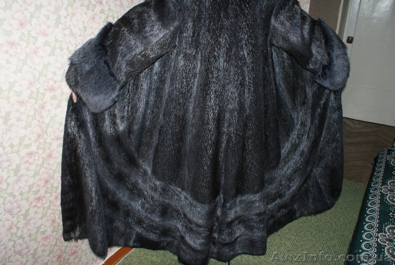 продам красивую шубу нутрия+песец - <ro>Изображение</ro><ru>Изображение</ru> #1, <ru>Объявление</ru> #6268