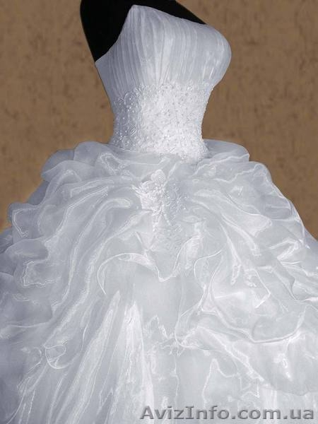 НОВЫЕ свадебные платья - <ro>Изображение</ro><ru>Изображение</ru> #1, <ru>Объявление</ru> #24909