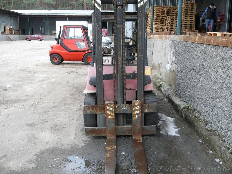 Продам погрузчик, недорого! - <ro>Изображение</ro><ru>Изображение</ru> #3, <ru>Объявление</ru> #28874