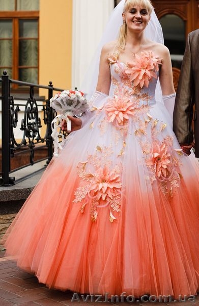 Продам фантастическое свадебное платье - <ro>Изображение</ro><ru>Изображение</ru> #2, <ru>Объявление</ru> #66179