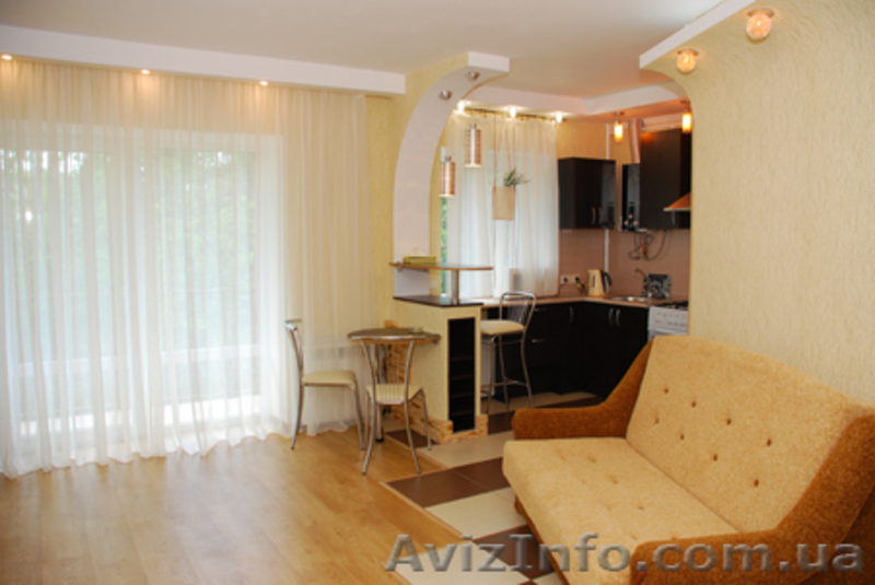 Квартира посуточно Печерск ул. Бастионная 14, БЕЗ КОМИССИИ! - <ro>Изображение</ro><ru>Изображение</ru> #1, <ru>Объявление</ru> #98206