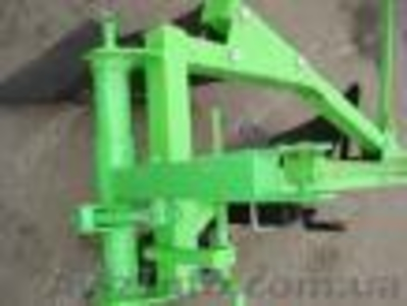 Плуг двухкорпусний Bomet 24 к.с., навісне обладнання - <ro>Изображение</ro><ru>Изображение</ru> #5, <ru>Объявление</ru> #114324