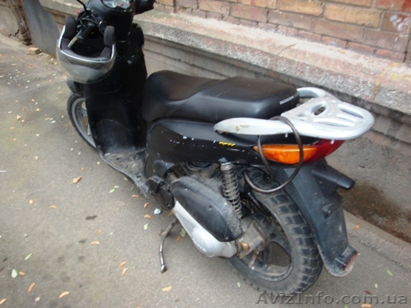 Продам мотороллер Хонда сш 150 2006 карб.,, Голосеевский р-н  - <ro>Изображение</ro><ru>Изображение</ru> #3, <ru>Объявление</ru> #104001