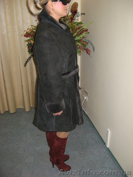 Дубленка б/у р.44-46 - <ro>Изображение</ro><ru>Изображение</ru> #2, <ru>Объявление</ru> #105025