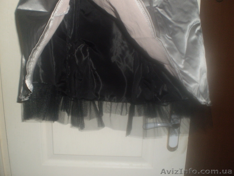 Продам женское вечернее платье - <ro>Изображение</ro><ru>Изображение</ru> #3, <ru>Объявление</ru> #110901