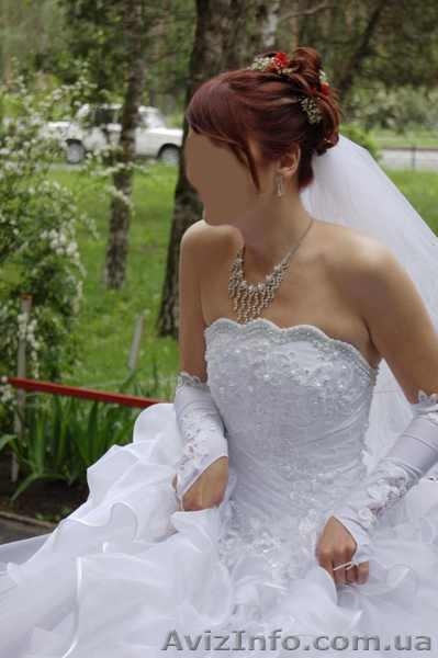 Отдаю почти даром свадебное платье - <ro>Изображение</ro><ru>Изображение</ru> #5, <ru>Объявление</ru> #126897