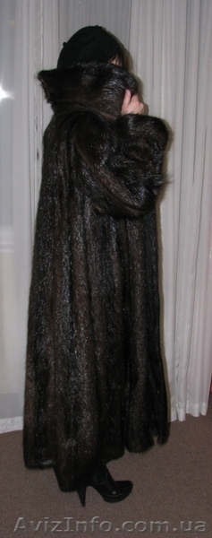 Продам очень тёплую шубу из нутрии - <ro>Изображение</ro><ru>Изображение</ru> #1, <ru>Объявление</ru> #120004