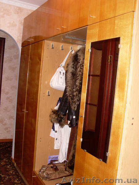 Продам прихожую б/у за 500 грн. - <ro>Изображение</ro><ru>Изображение</ru> #1, <ru>Объявление</ru> #154545