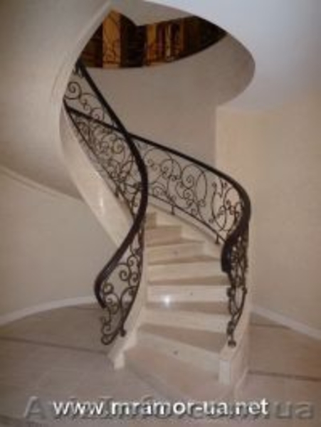 Ступени лестницы из мрамора и гранита - <ro>Изображение</ro><ru>Изображение</ru> #1, <ru>Объявление</ru> #268330