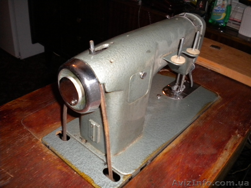 Отдам даром польскую швейную машинку в нерабочем состоянии - <ro>Изображение</ro><ru>Изображение</ru> #3, <ru>Объявление</ru> #273480