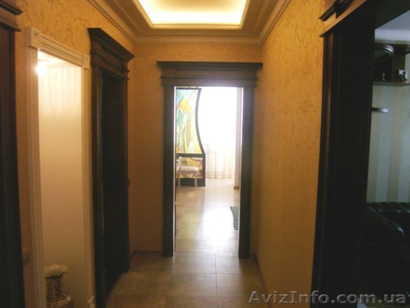 3х к. квартира с ремонтом и мебелью S 117 м2. 2 паркоместа в подарок - <ro>Изображение</ro><ru>Изображение</ru> #3, <ru>Объявление</ru> #333386