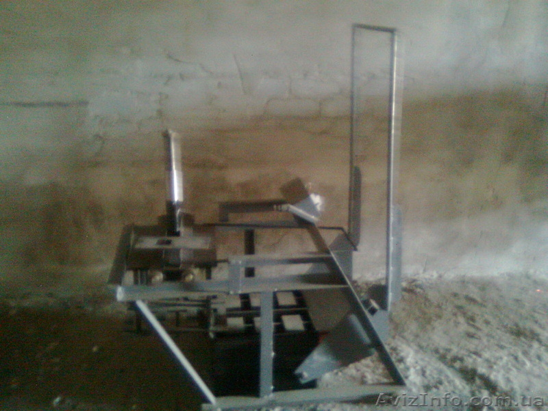 Продам вибростанок для призводства шлакоблока "Наседка". - <ro>Изображение</ro><ru>Изображение</ru> #1, <ru>Объявление</ru> #394551