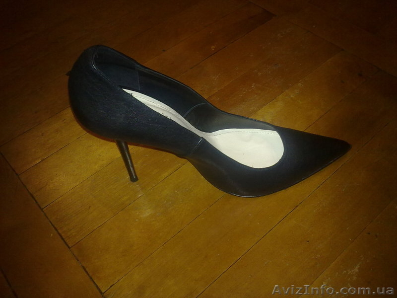 Туфли-лодочка 39 размер, новые - <ro>Изображение</ro><ru>Изображение</ru> #1, <ru>Объявление</ru> #406006