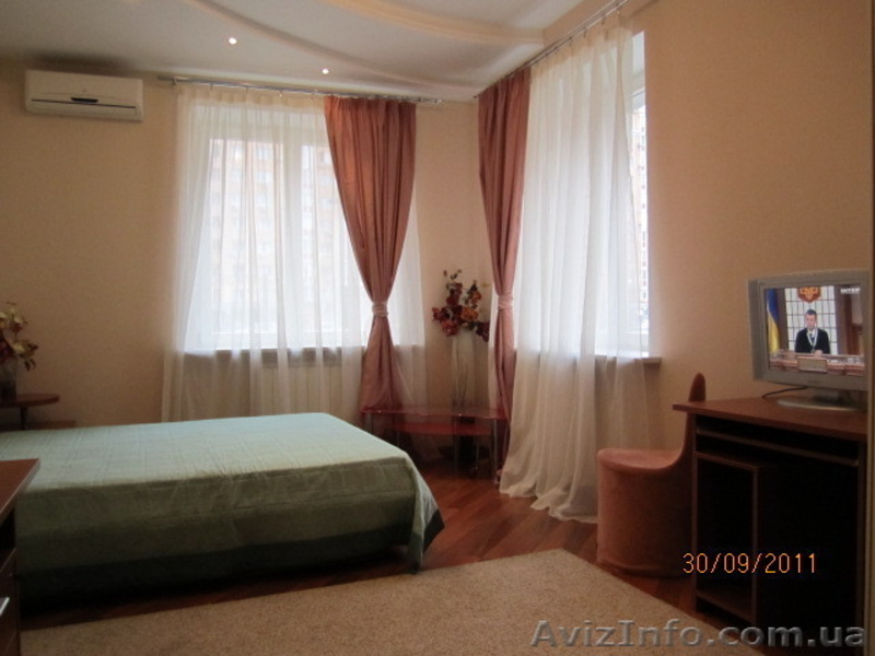 посуточно,Оболонь проспект Героев Сталинграда 4  - <ro>Изображение</ro><ru>Изображение</ru> #3, <ru>Объявление</ru> #403754