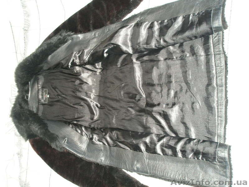 Шубка из мутона воротник волк, р.S б/у - <ro>Изображение</ro><ru>Изображение</ru> #3, <ru>Объявление</ru> #506515