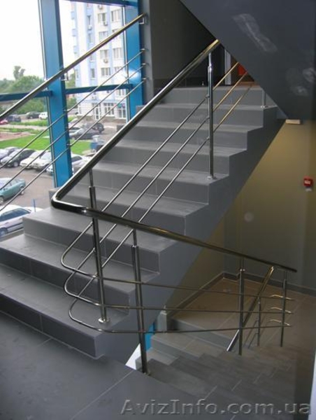 Перила и поручни из нержавеющей стали (нержавейки) - <ro>Изображение</ro><ru>Изображение</ru> #1, <ru>Объявление</ru> #529938