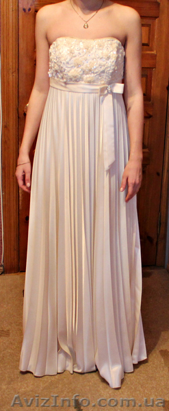 Вечернее и коктейльное платье - <ro>Изображение</ro><ru>Изображение</ru> #1, <ru>Объявление</ru> #593938