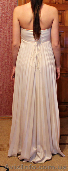 Вечернее и коктейльное платье - <ro>Изображение</ro><ru>Изображение</ru> #2, <ru>Объявление</ru> #593938