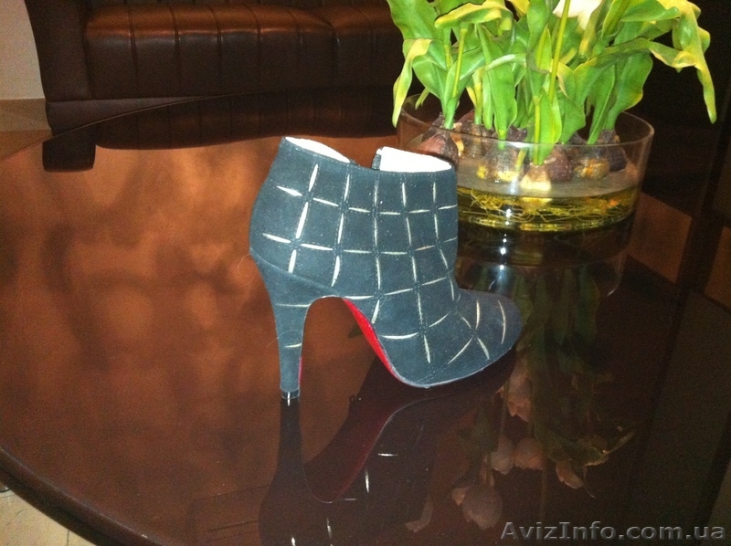 Продам женские ботинки - <ro>Изображение</ro><ru>Изображение</ru> #1, <ru>Объявление</ru> #590925