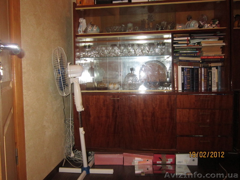 срочно продам серванты,шкафы - <ro>Изображение</ro><ru>Изображение</ru> #3, <ru>Объявление</ru> #569866