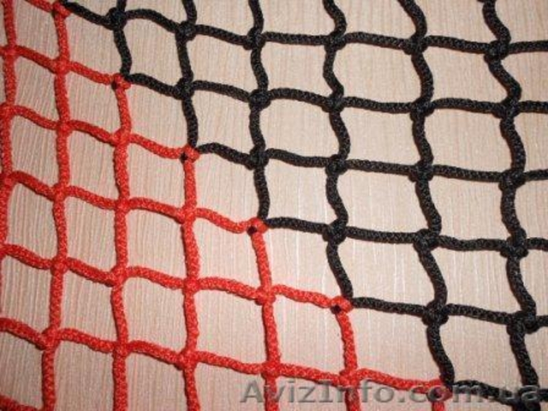 CЕТКИ ОГРАДИТЕЛЬНЫЕ (РАЗДЕЛИТЕЛЬНЫЕ) ДЛЯ ЗАЛОВ И УЛИЧНЫХ ПЛОЩАДОК - <ro>Изображение</ro><ru>Изображение</ru> #2, <ru>Объявление</ru> #566913