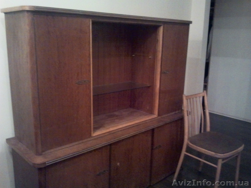 Отдам деревяный сервант б/у самовывоз Киев ул. Киквидзе 0677088991 - <ro>Изображение</ro><ru>Изображение</ru> #3, <ru>Объявление</ru> #631033