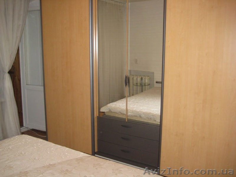 Аренда квартиры Шевченковский район, сдается трехкомнатная квартира Киев - <ro>Изображение</ro><ru>Изображение</ru> #5, <ru>Объявление</ru> #676595