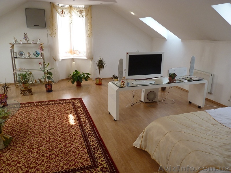 Дом 280кв.м., ул. Баумана, Нивки - <ro>Изображение</ro><ru>Изображение</ru> #4, <ru>Объявление</ru> #717223