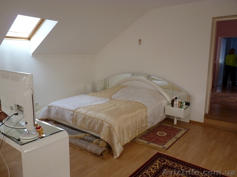 Дом 280кв.м., ул. Баумана, Нивки - <ro>Изображение</ro><ru>Изображение</ru> #5, <ru>Объявление</ru> #717223