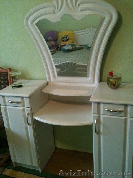 Продам белую спальню - <ro>Изображение</ro><ru>Изображение</ru> #4, <ru>Объявление</ru> #709800