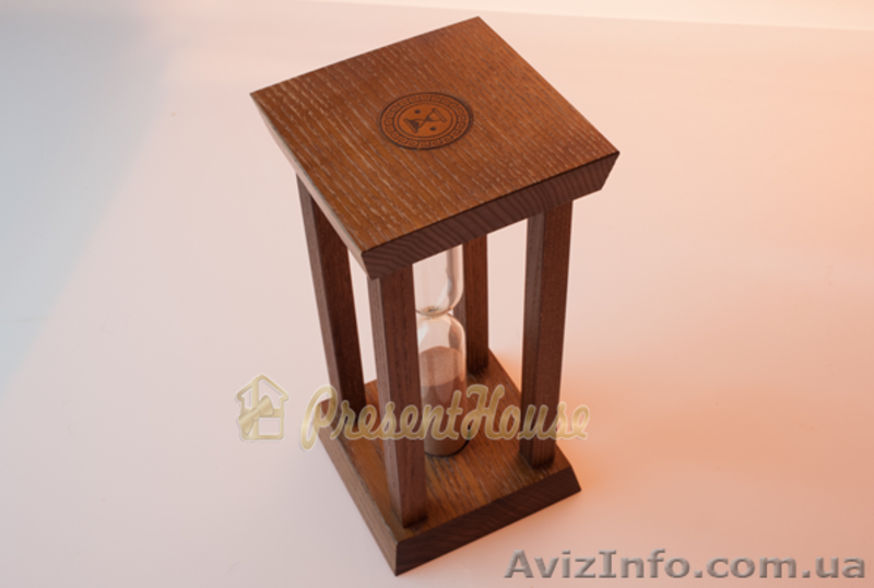 Продам часы из дерева ручной работы - <ro>Изображение</ro><ru>Изображение</ru> #1, <ru>Объявление</ru> #789919