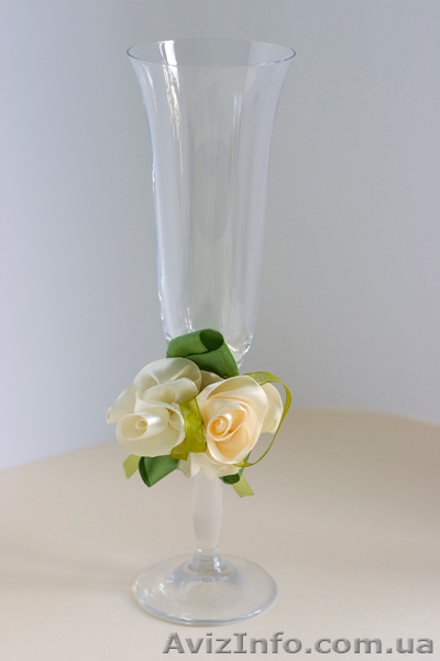 Бокалы для молодоженов - <ro>Изображение</ro><ru>Изображение</ru> #2, <ru>Объявление</ru> #784413