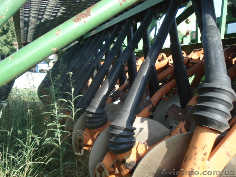 Продам сеялка AMAZONE D8-120 Super R - <ro>Изображение</ro><ru>Изображение</ru> #6, <ru>Объявление</ru> #787451