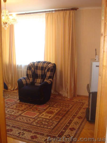 Срочно продам 2-х комнатную квартиру в Феодосии  (в связи с переездом) - <ro>Изображение</ro><ru>Изображение</ru> #1, <ru>Объявление</ru> #786132