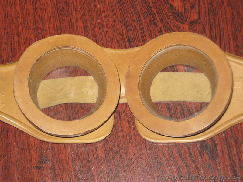 Очки старые !!!!!!!!!!!!!! - <ro>Изображение</ro><ru>Изображение</ru> #1, <ru>Объявление</ru> #798045
