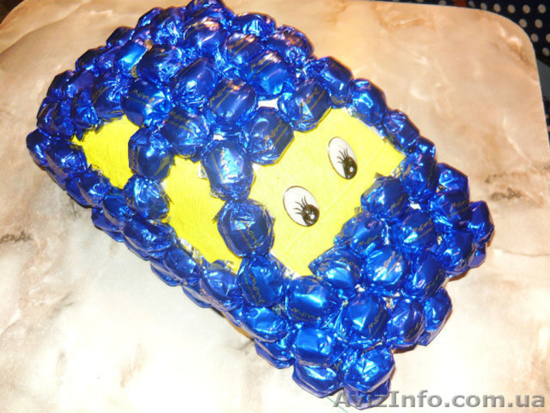 Автомобиль из конфет - <ro>Изображение</ro><ru>Изображение</ru> #1, <ru>Объявление</ru> #799960