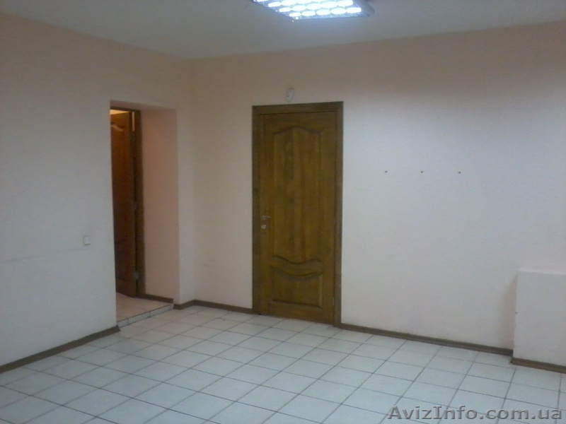 Сдам под ателье, офис, услуги, склад и т.д. 55 м2 на пл.Космонавтов.  - <ro>Изображение</ro><ru>Изображение</ru> #3, <ru>Объявление</ru> #811306